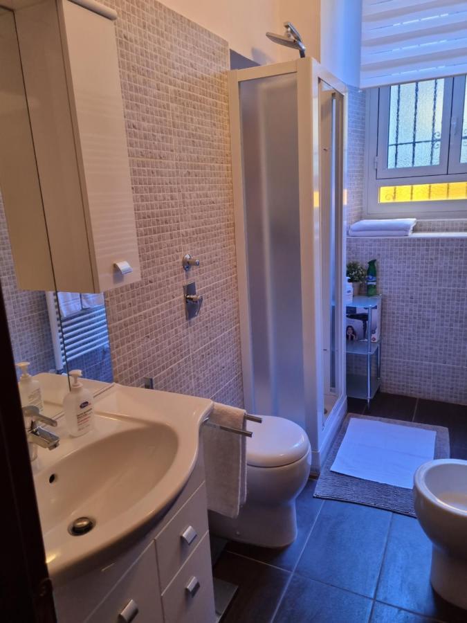 Arena Suite All Comforts - With Free Parking Garage Per Qualified Rate - Con Parcheggio Incluso Per Le Tariffe Qualificanti - Metro Verde Greenline Moscova Milano Eksteriør billede